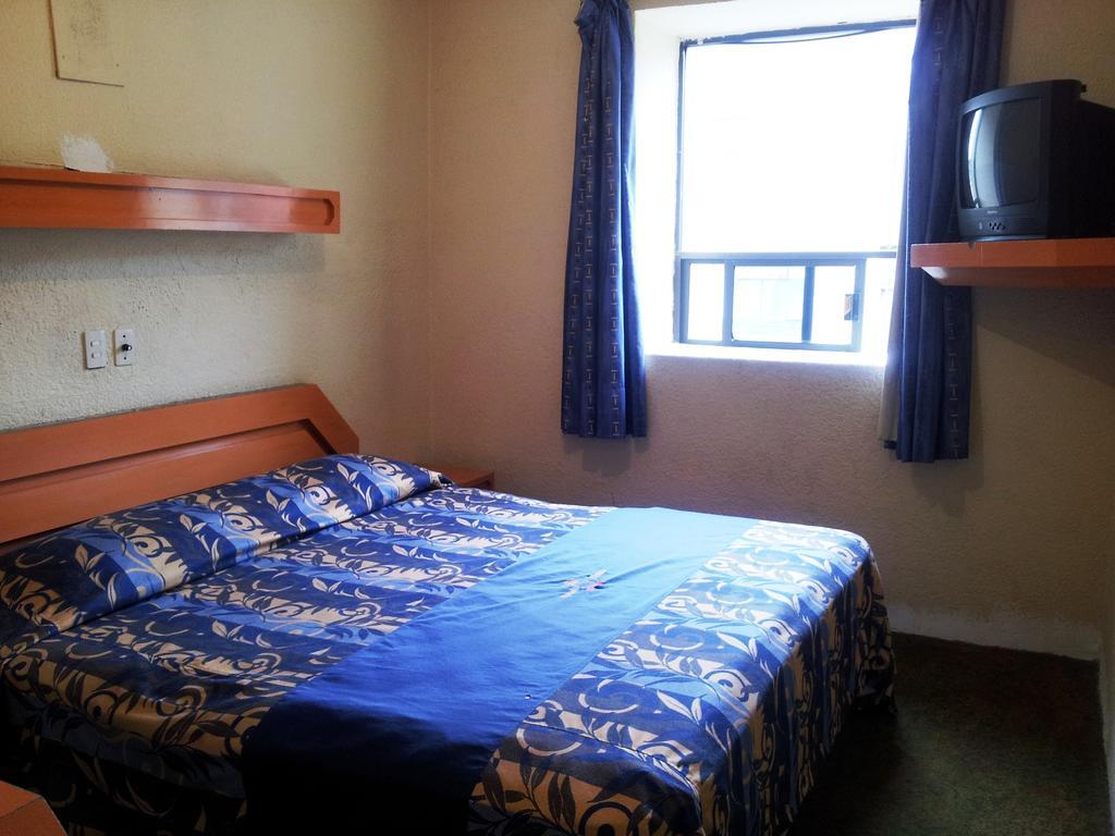 Hotel Florida Mexico City Room photo